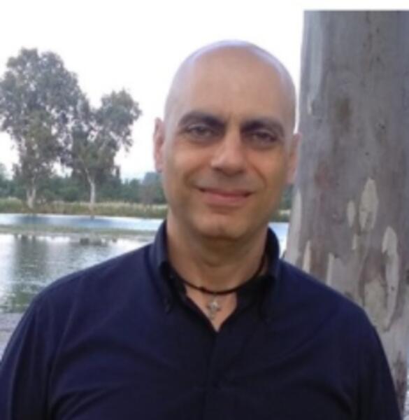  ROBERTO COLUCCI